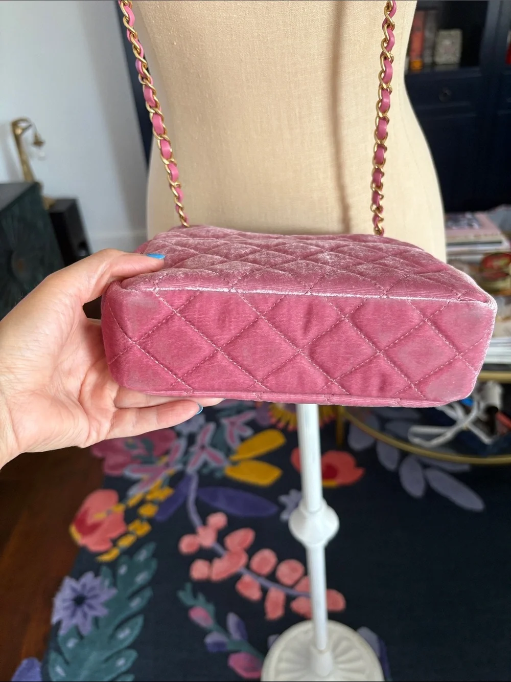 CHANEL mini flap